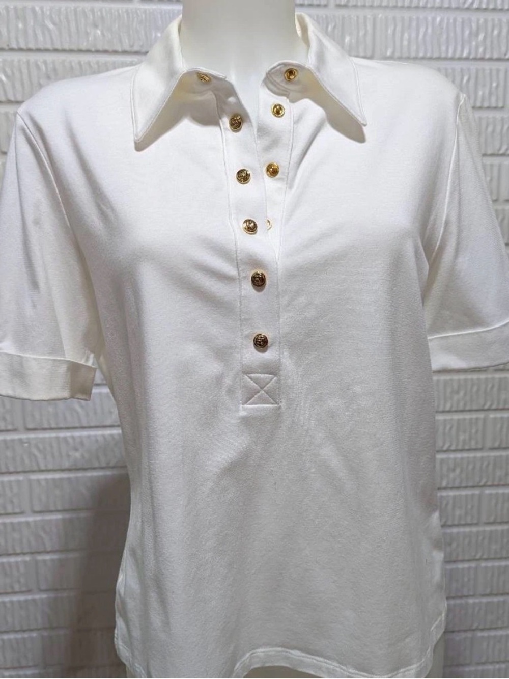 St. John by Marie Gray (Vintage) White Short-Sleeve Polo w/ Gold Buttons sz Med